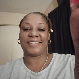 Meet your Posher, Tisha